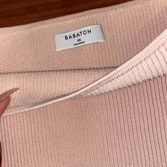 Aritzia Tube Top - Picture 3 of 3